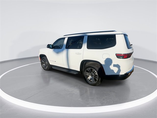 Used 2024 Jeep Wagoneer Series II w/ Flexible Seating Group image 6