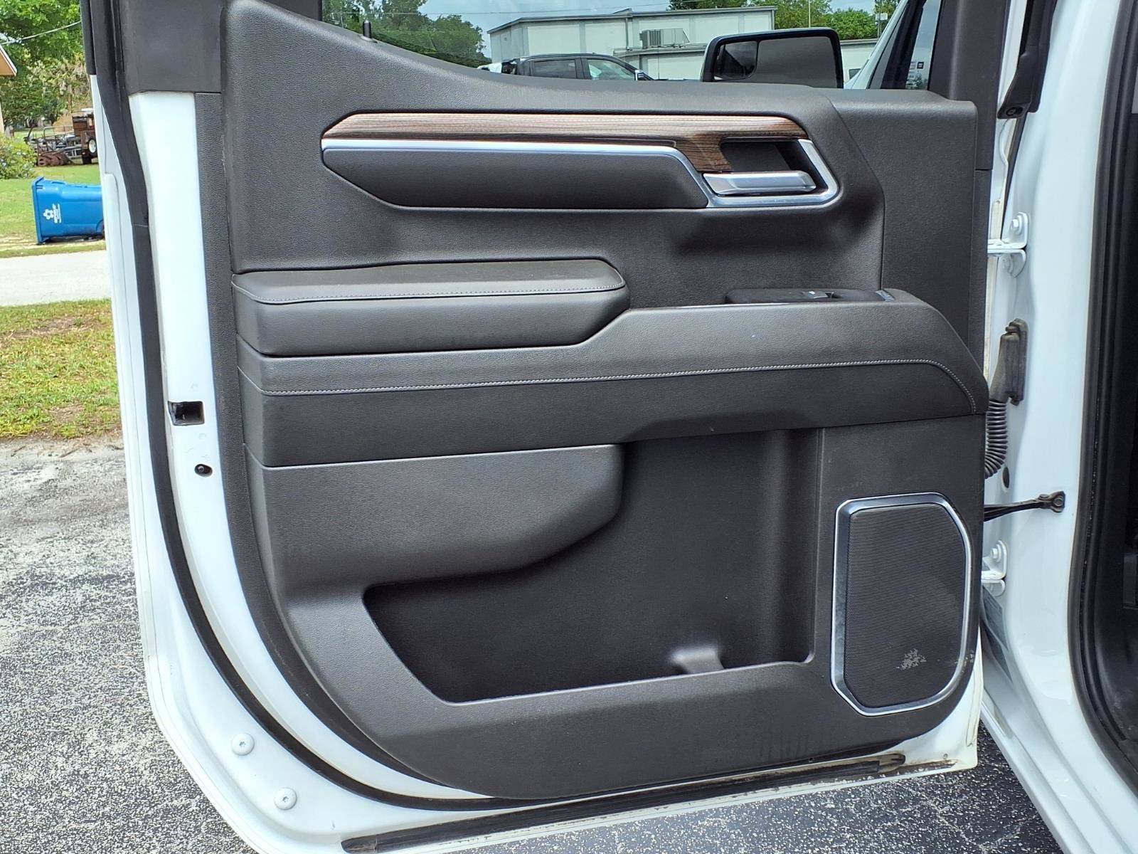 Used 2022 Chevrolet Silverado 1500 LT image 17