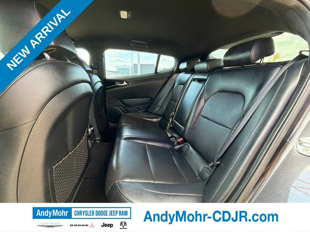 Used 2020 Kia Stinger GT-Line RWD image 25