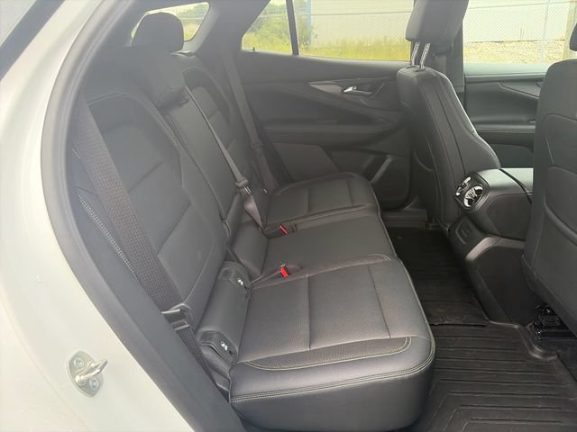 Used 2024 Chevrolet Blazer EV LT AWD/4WD image 29