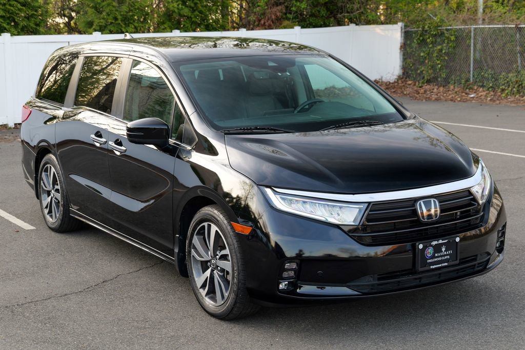 Used 2023 Honda Odyssey Touring image 9