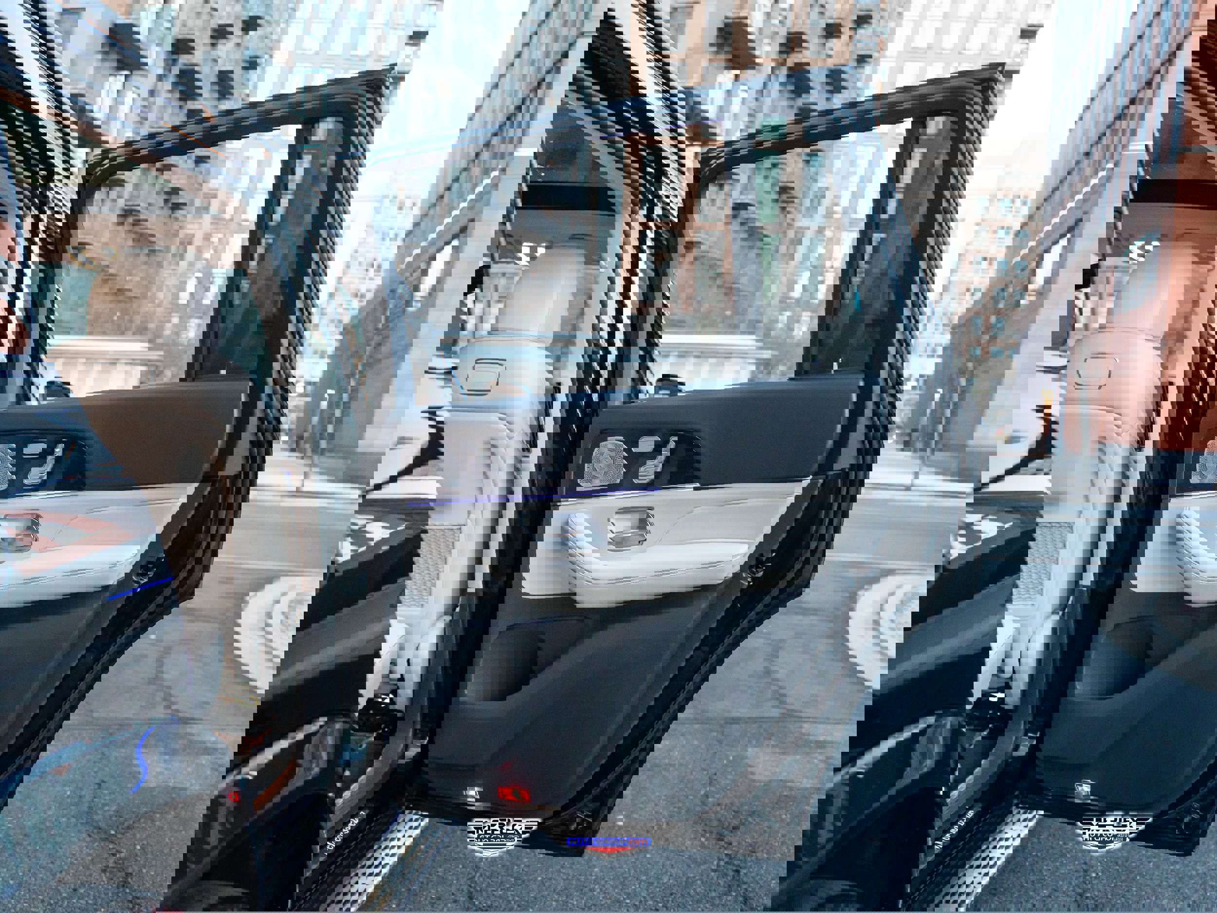 Used 2020 Mercedes-Benz GLS 580 4MATIC image 47