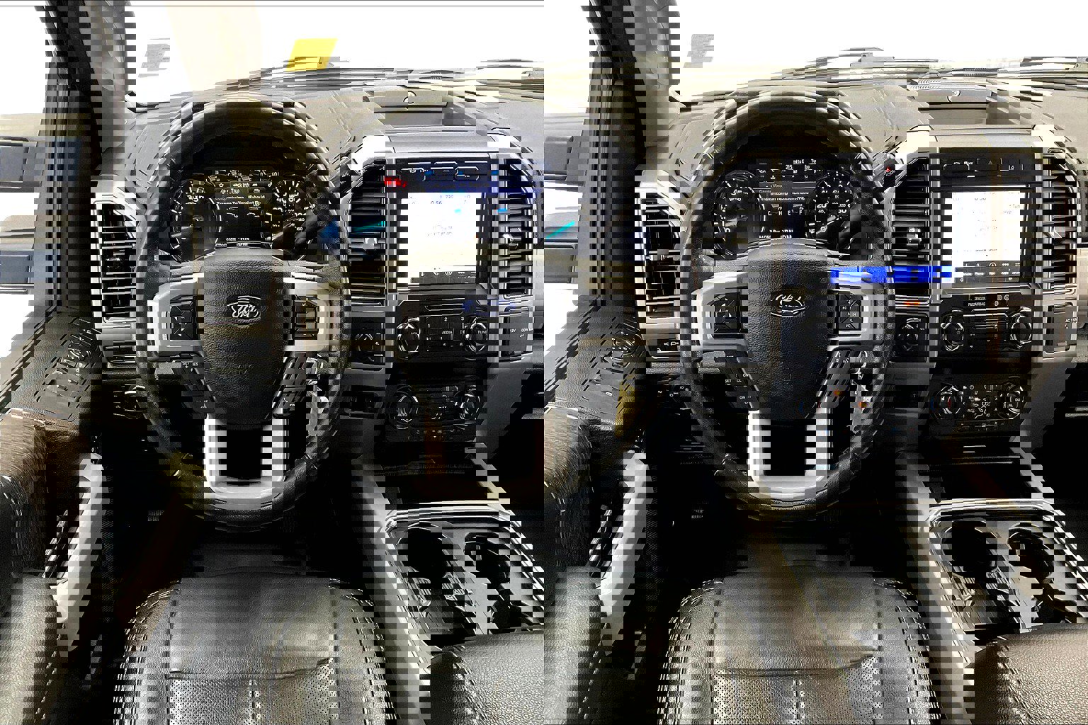 Used 2020 Ford F250 Lariat w/ Lariat Value Package image 4