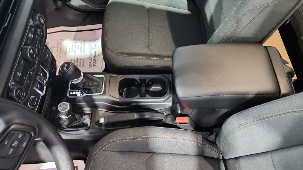 New 2026 Jeep Wrangler Unlimited Sport AWD/4WD image 12