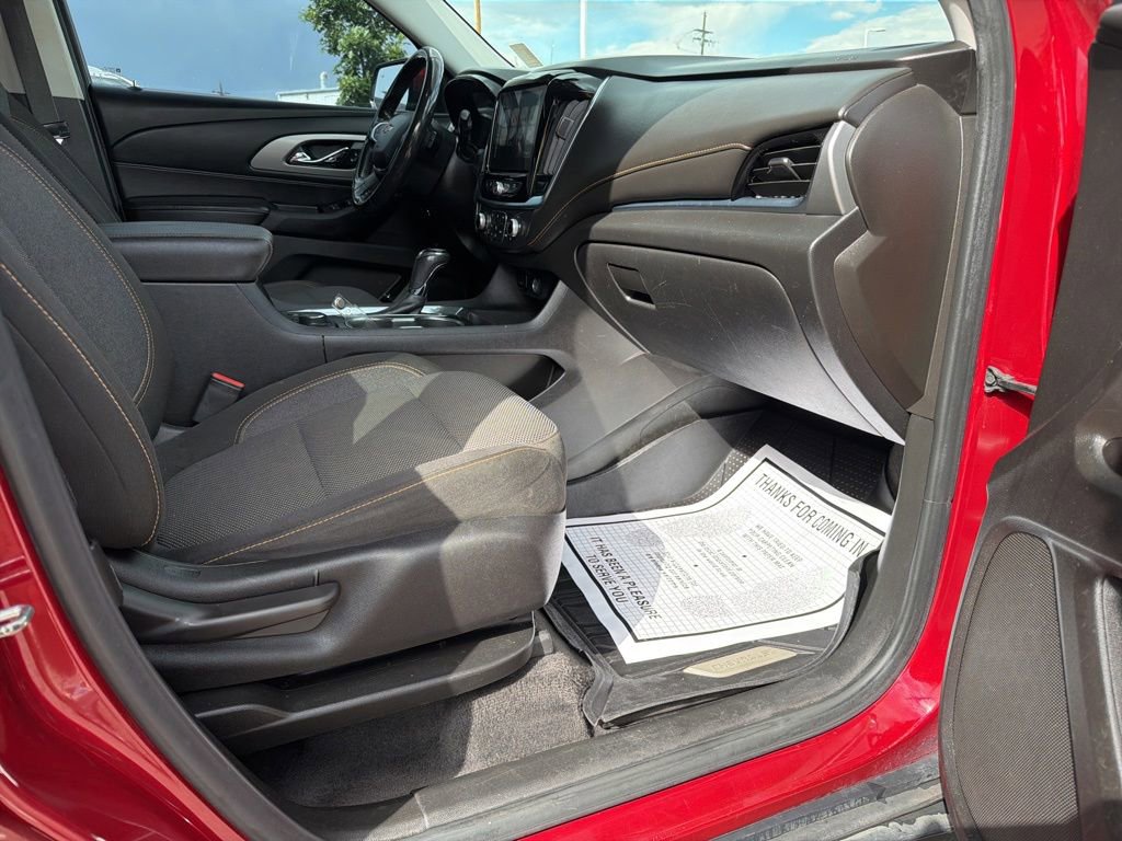 Used 2019 Chevrolet Traverse LT AWD/4WD image 11