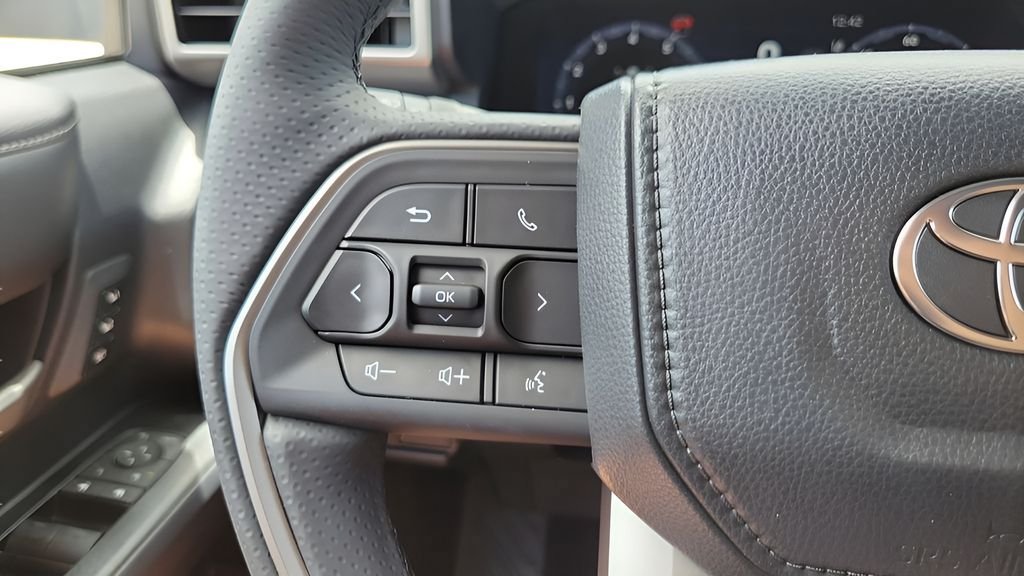 New 2026 Toyota 4Runner Limited AWD/4WD image 20