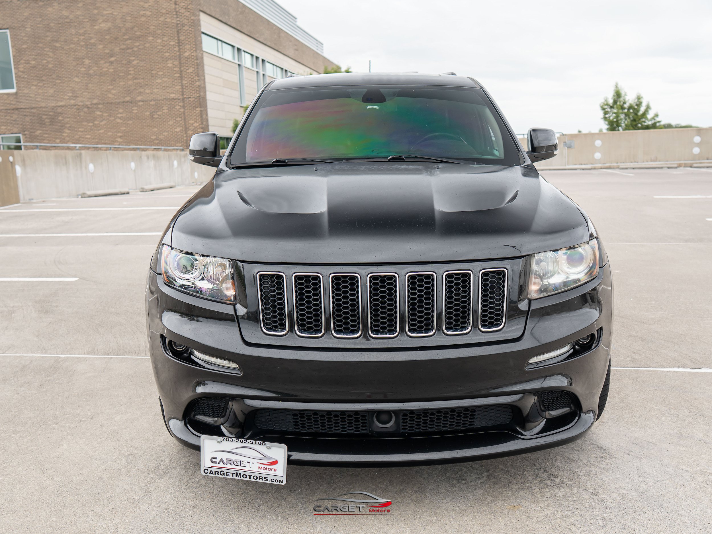 Used 2012 Jeep Grand Cherokee SRT8 w/ Luxury Group II AWD/4WD image 2