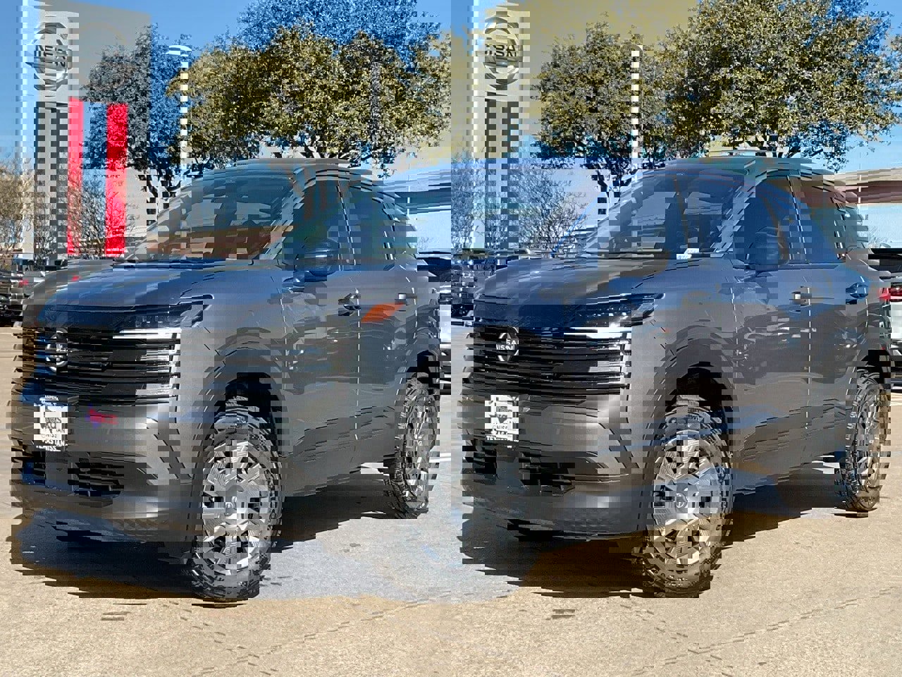 New 2026 Nissan Kicks S image 2