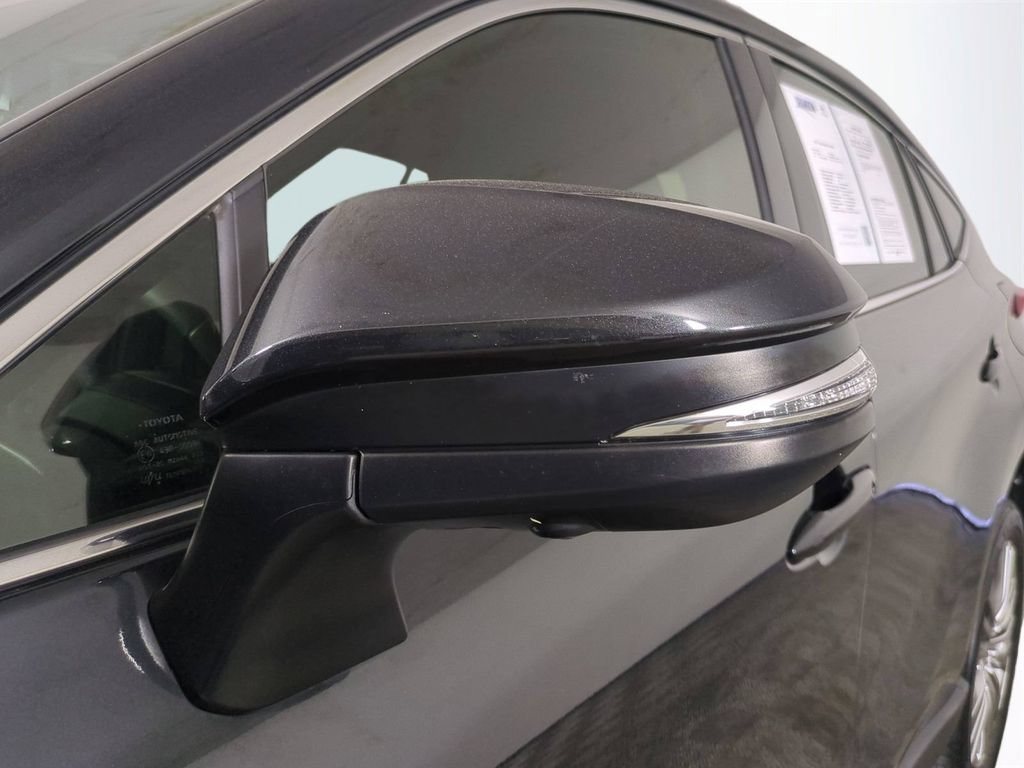 Used 2021 Toyota Venza Limited AWD/4WD image 12