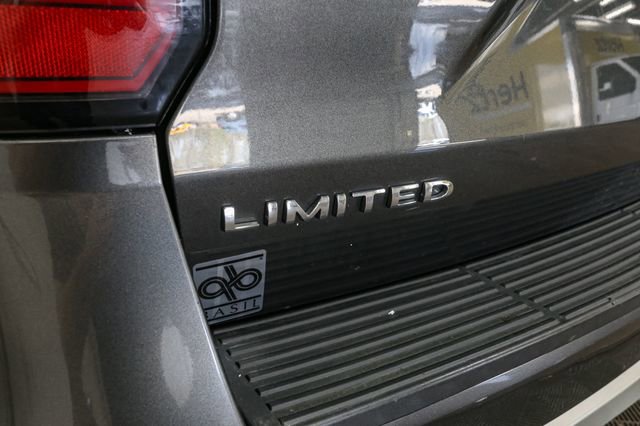Used 2019 Ford Expedition Max Limited AWD/4WD image 9