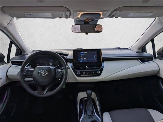 Used 2024 Toyota Corolla LE image 18