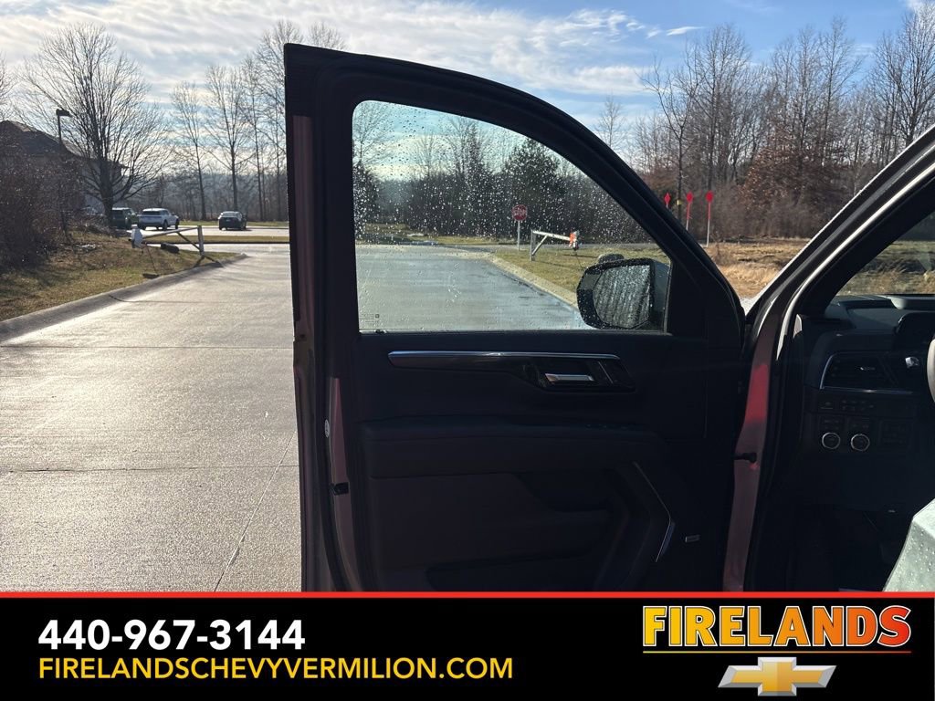 New 2026 Chevrolet Tahoe RST w/ RST Capability Package image 13