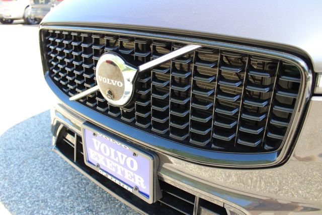 Certified 2023 Volvo XC60 B5 Plus w/ Climate Package AWD/4WD image 14