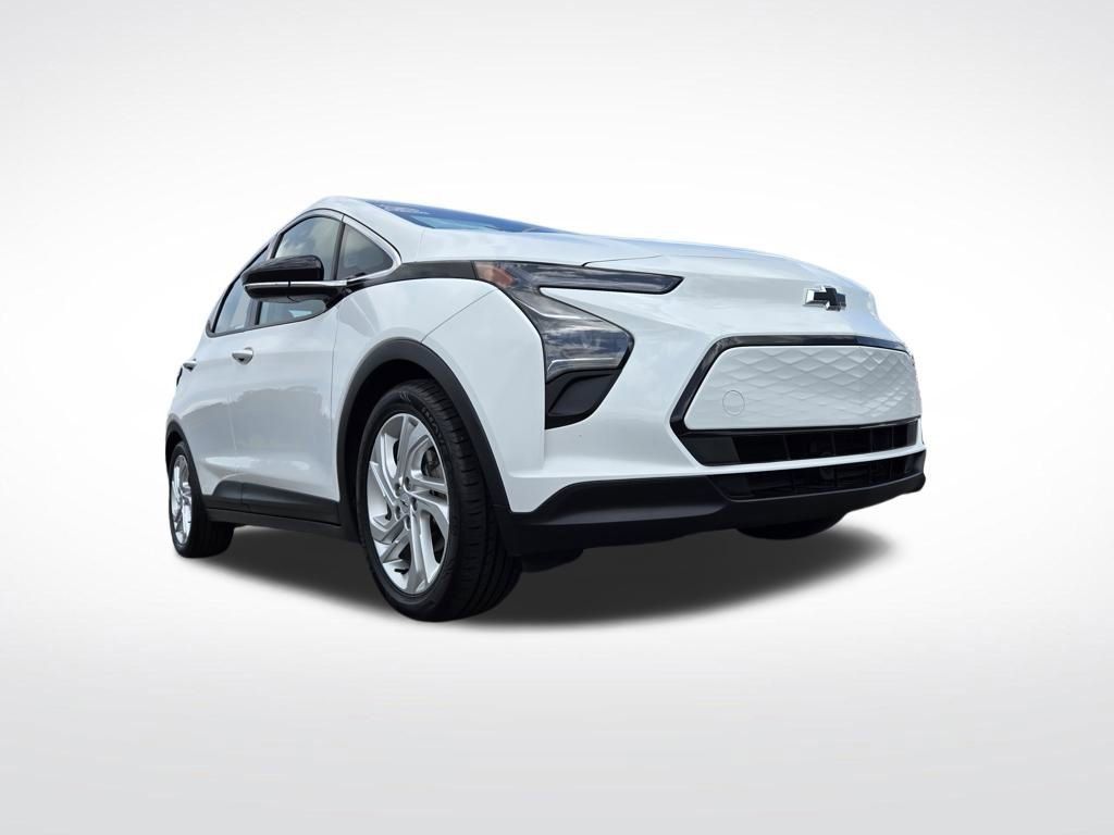 Used 2023 Chevrolet Bolt LT w/ Driver Confidence Package FWD image 44