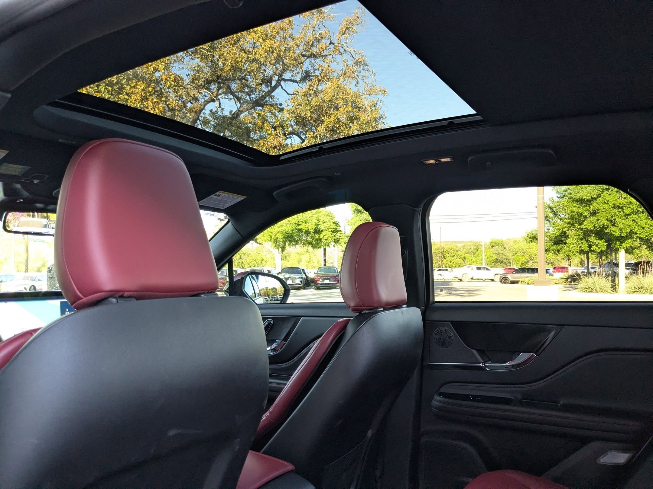 Used 2024 Lincoln Corsair Grand Touring image 23