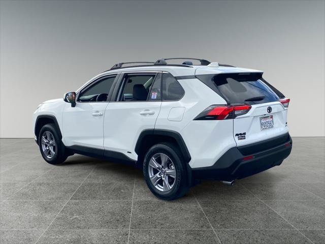 Certified 2025 Toyota RAV4 LE AWD/4WD image 3