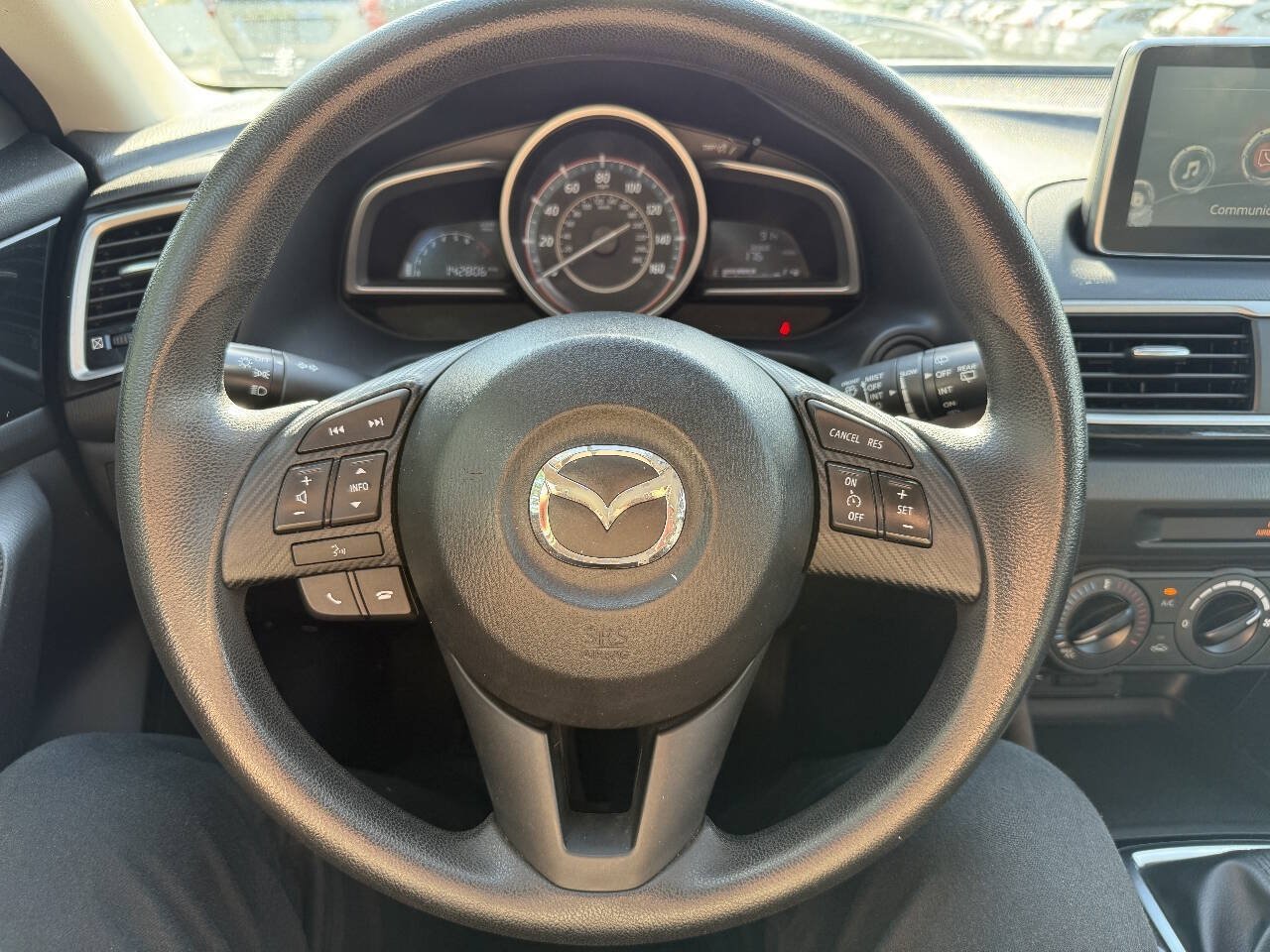 Used 2015 MAZDA MAZDA3 i Sport FWD image 19