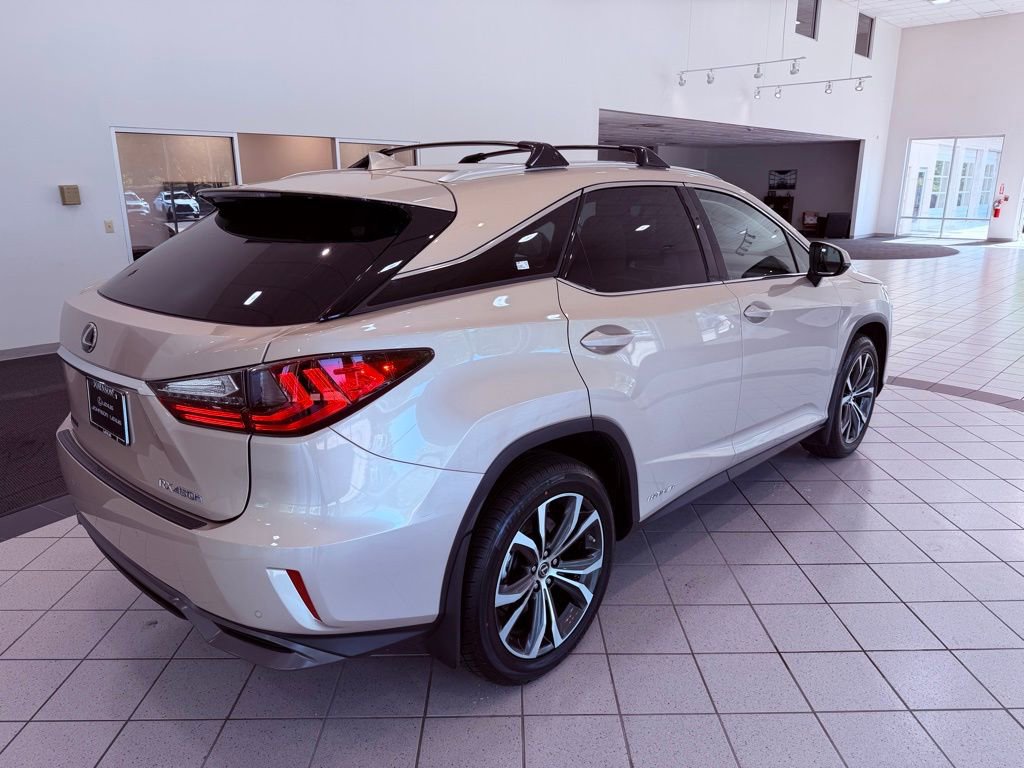 Used 2018 Lexus RX 450h AWD w/ Premium Package image 14