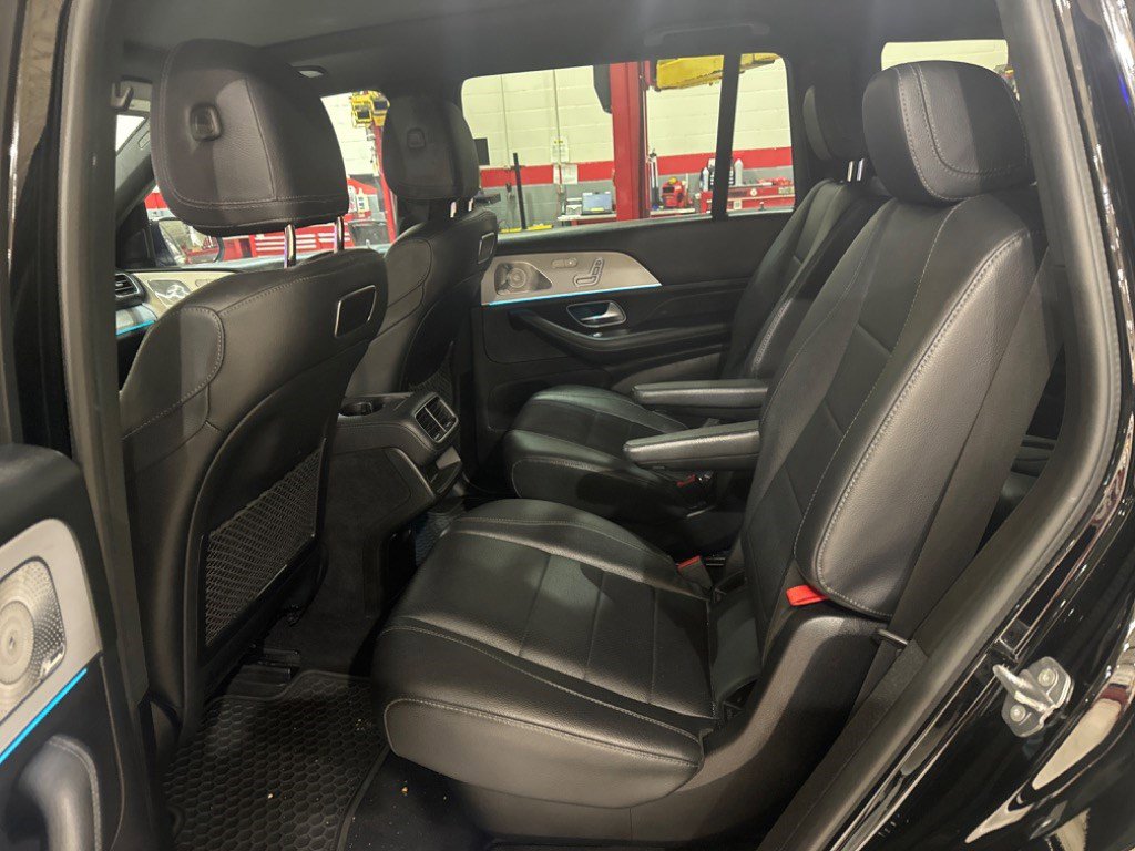Used 2020 Mercedes-Benz GLS 450 4MATIC image 43