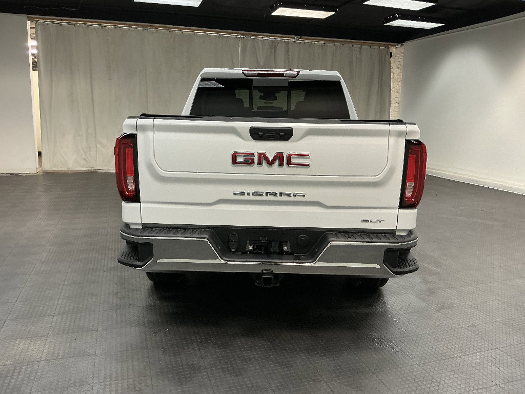 New 2026 GMC Sierra 1500 SLT w/ SLT Premium Package image 4