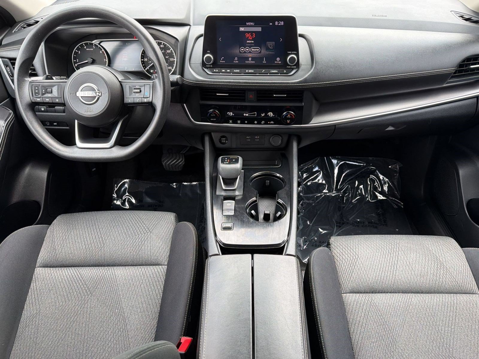 Used 2024 Nissan Rogue SV FWD image 14