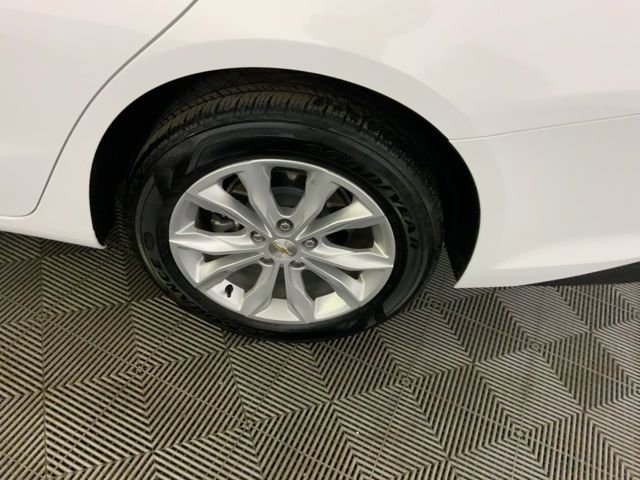 Used 2025 Chevrolet Malibu LT image 41