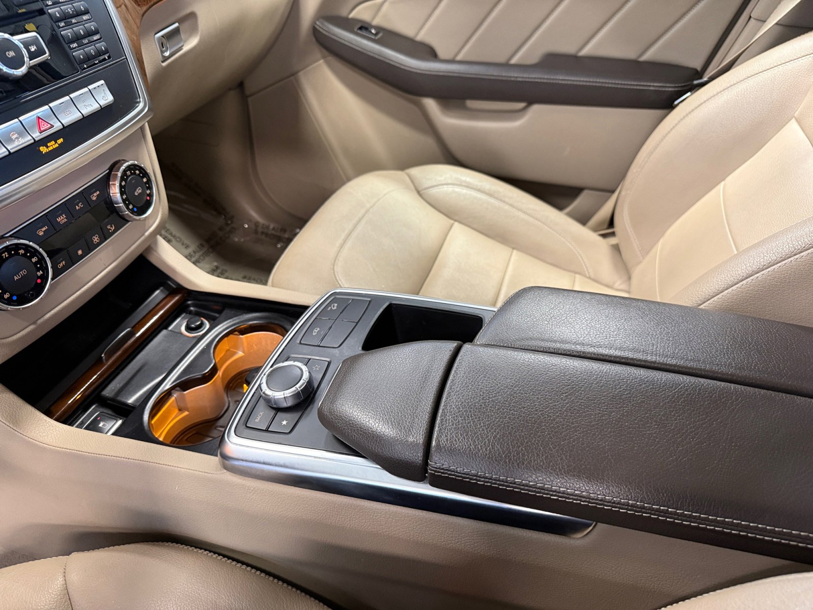 Certified 2015 Mercedes-Benz GL 450 4MATIC image 15