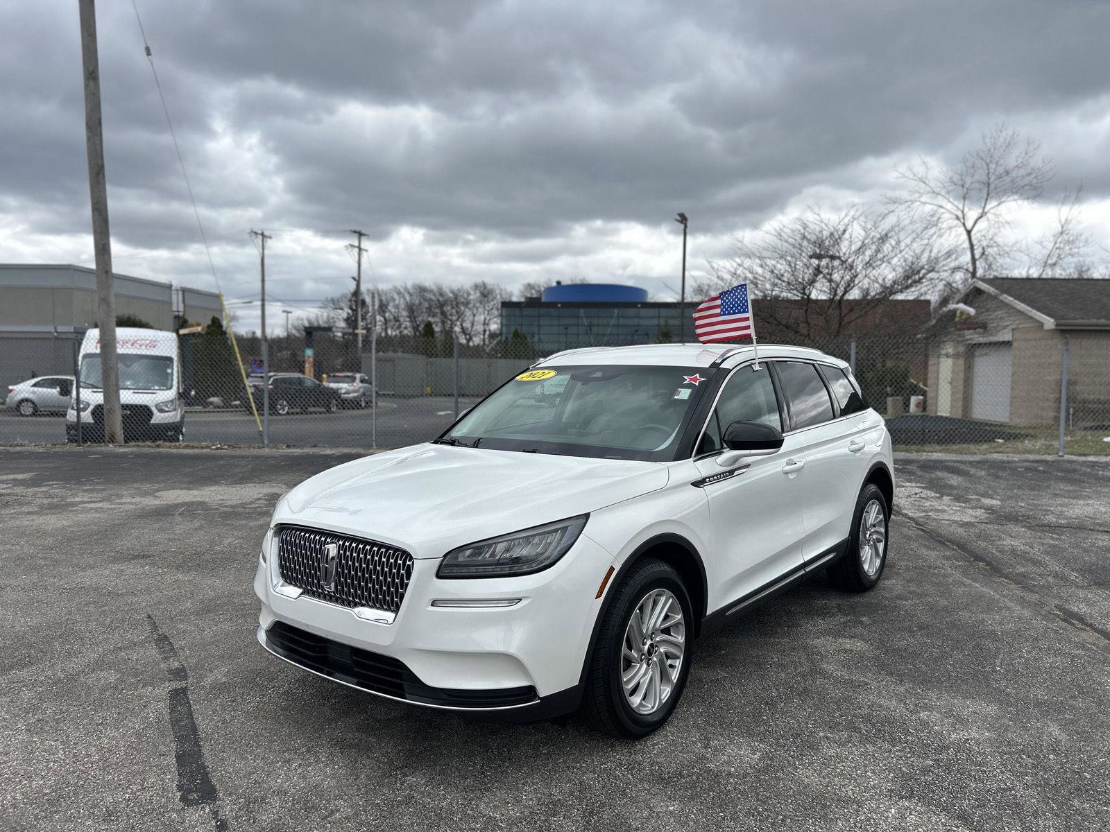 Used 2021 Lincoln Corsair FWD image 1
