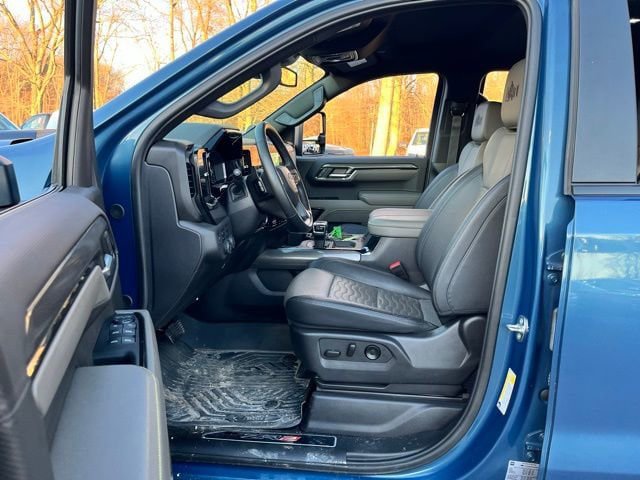 Used 2024 Chevrolet Silverado 1500 ZR2 w/ ZR2 Bison Edition AWD/4WD image 18