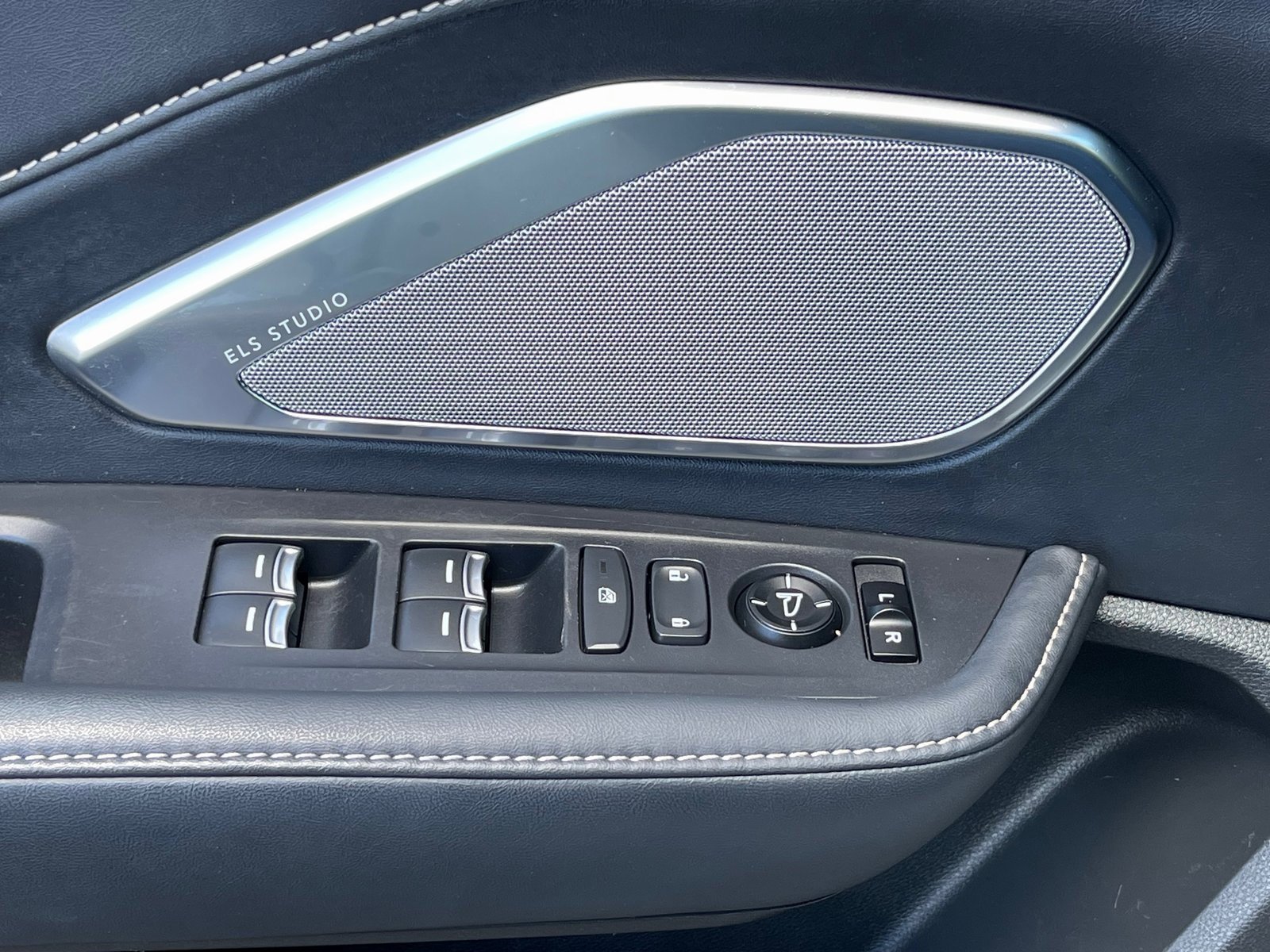 Used 2020 Acura RDX w/ Technology Package image 43