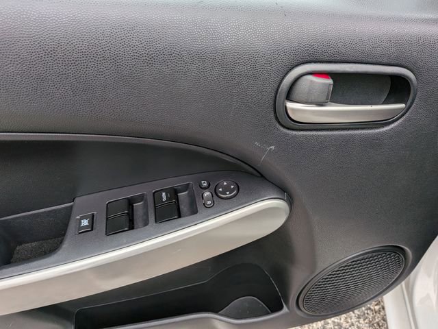 Used 2013 MAZDA MAZDA2 Sport image 11