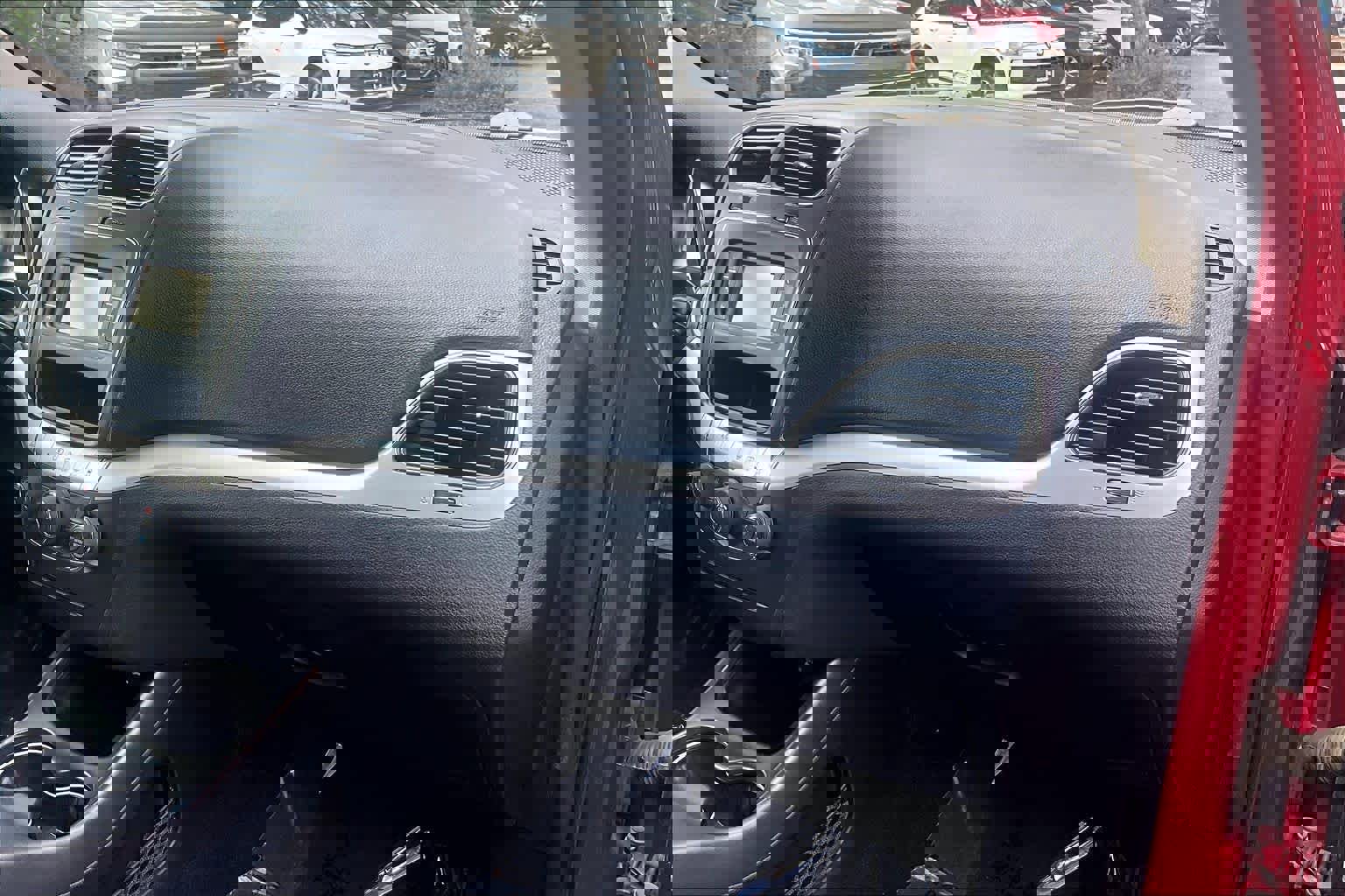 Used 2016 Dodge Journey SE w/ Flexible Seating Group FWD image 19