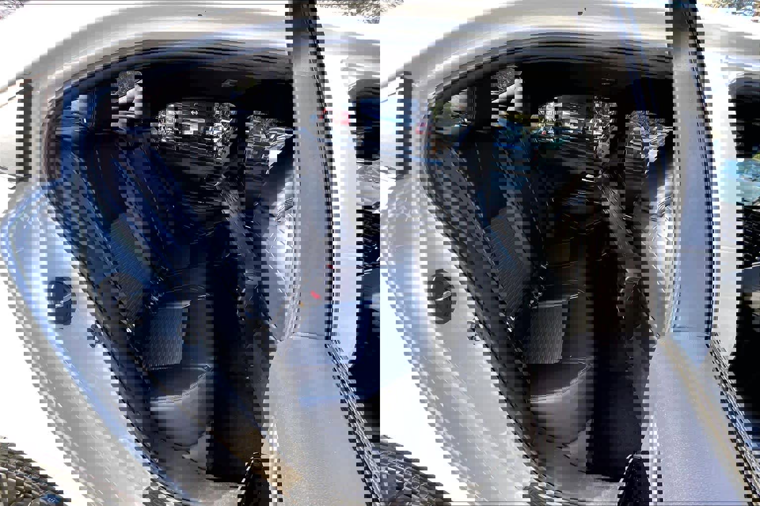 Used 2020 Toyota Corolla XSE image 19