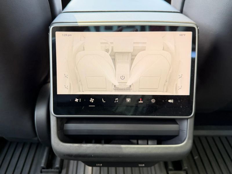 Used 2024 Tesla Model 3 Long Range image 17