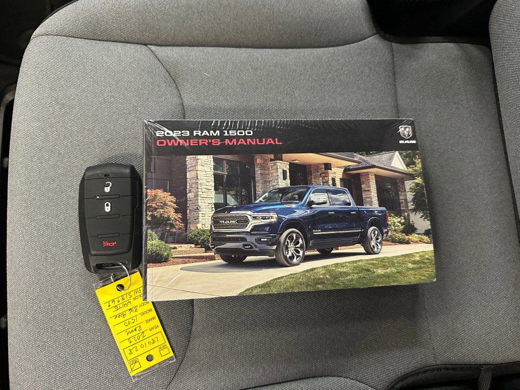 Used 2023 RAM 1500 Big Horn AWD/4WD image 4