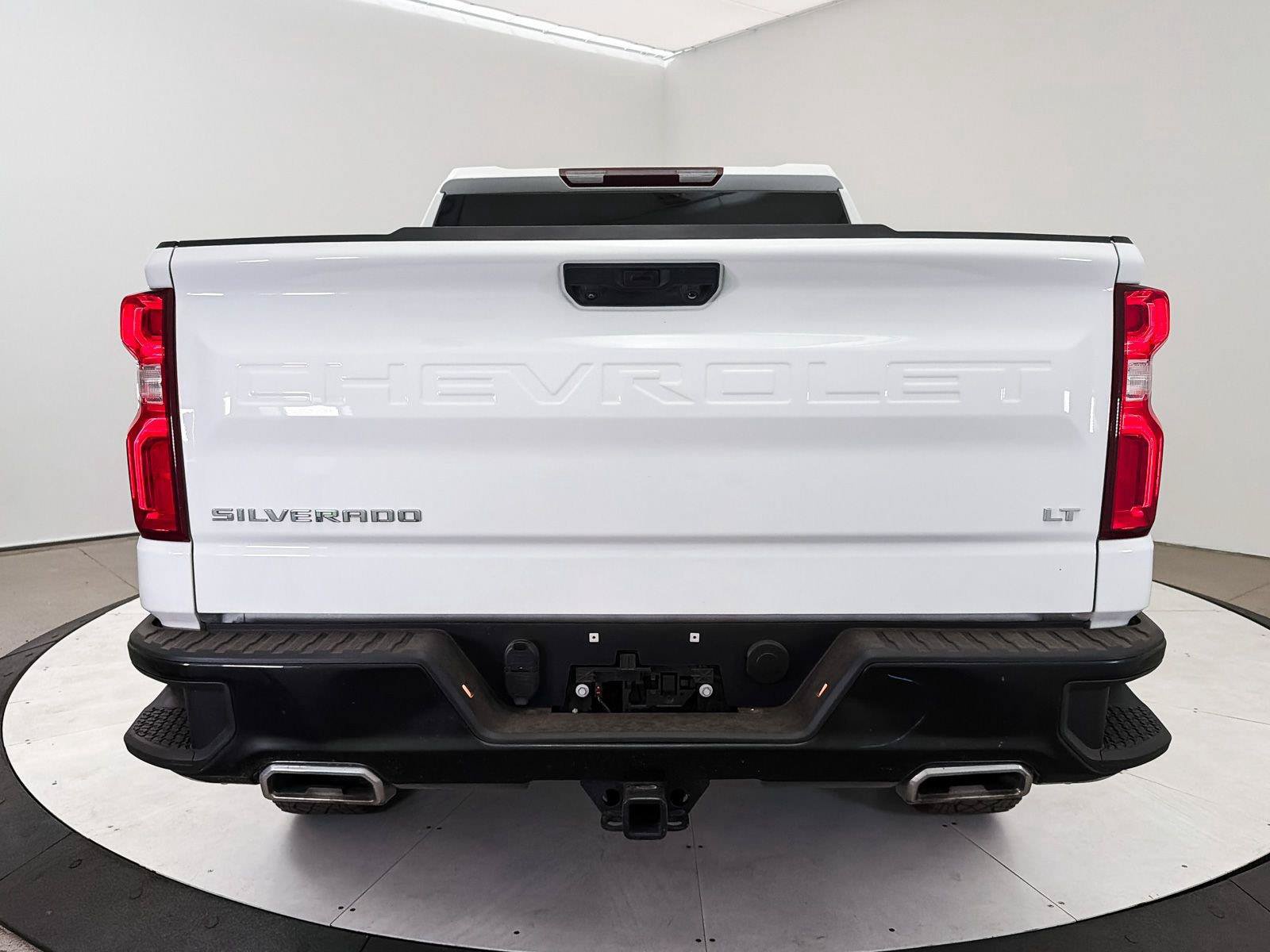 Used 2024 Chevrolet Silverado 1500 LT Trail Boss w/ Protection Package AWD/4WD image 14