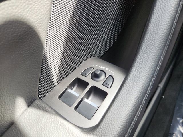 Used 2021 Jaguar F-TYPE Convertible image 33