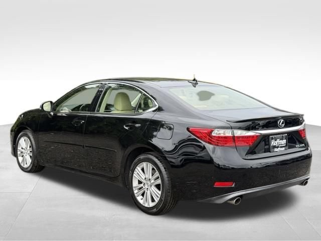 Used 2013 Lexus ES 350 w/ Premium Pkg FWD image 5