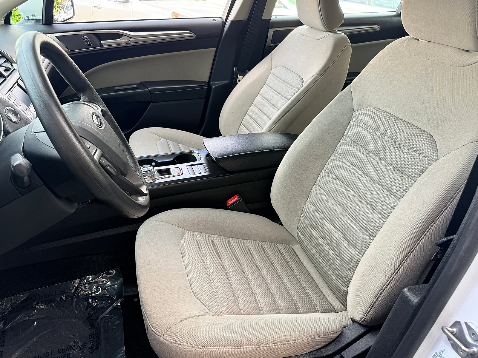 Used 2018 Ford Fusion S FWD image 30