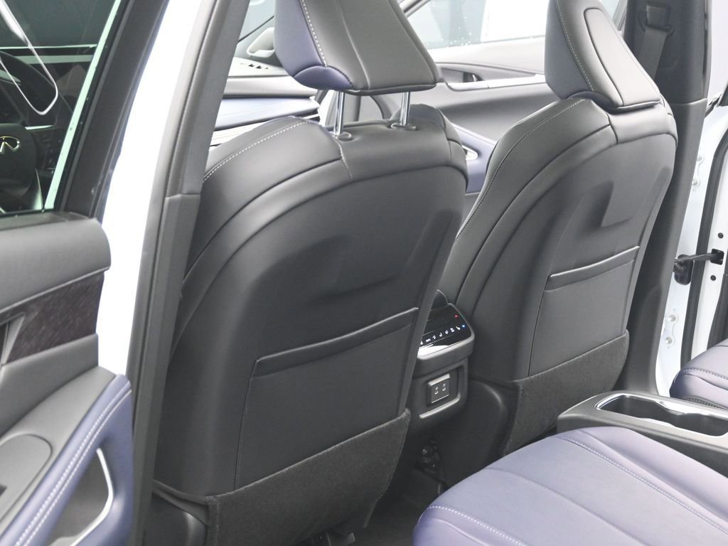 New 2026 INFINITI QX60 Sport w/ Dark Cargo Package image 18