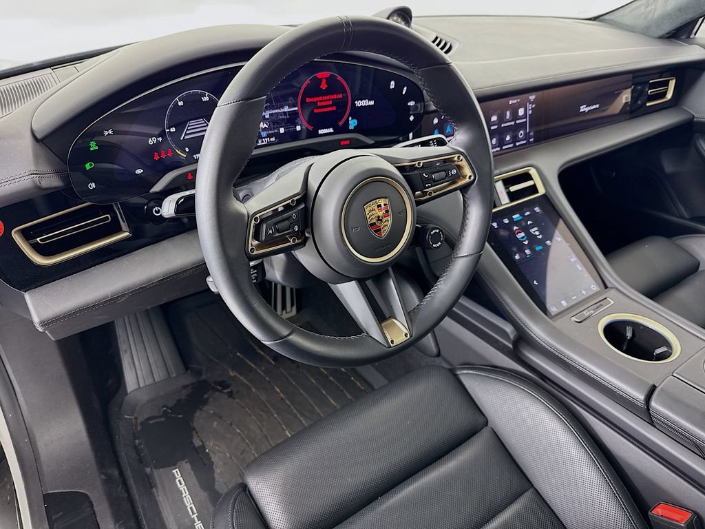 Certified 2024 Porsche Taycan GTS AWD/4WD image 3