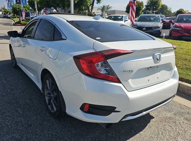 Used 2019 Honda Civic EX image 3