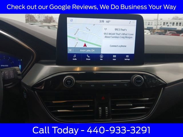 Certified 2022 Ford Escape Titanium w/ Class II Trailer Tow Package image 38