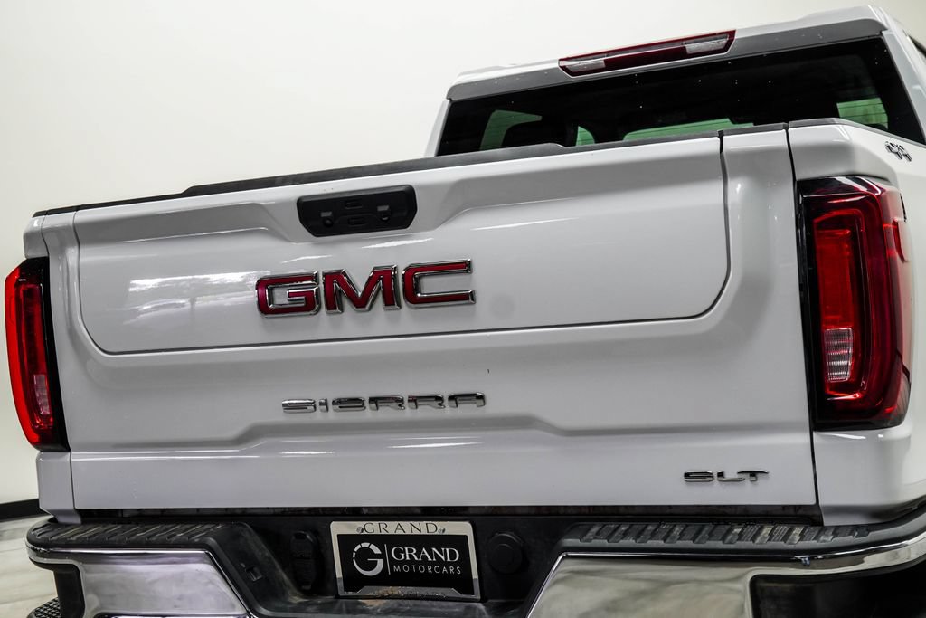 Used 2025 GMC Sierra 1500 SLT AWD/4WD image 14