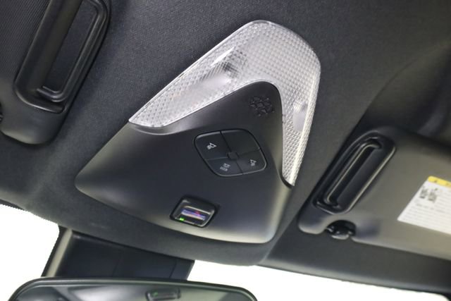 Used 2021 Toyota C-HR XLE image 27