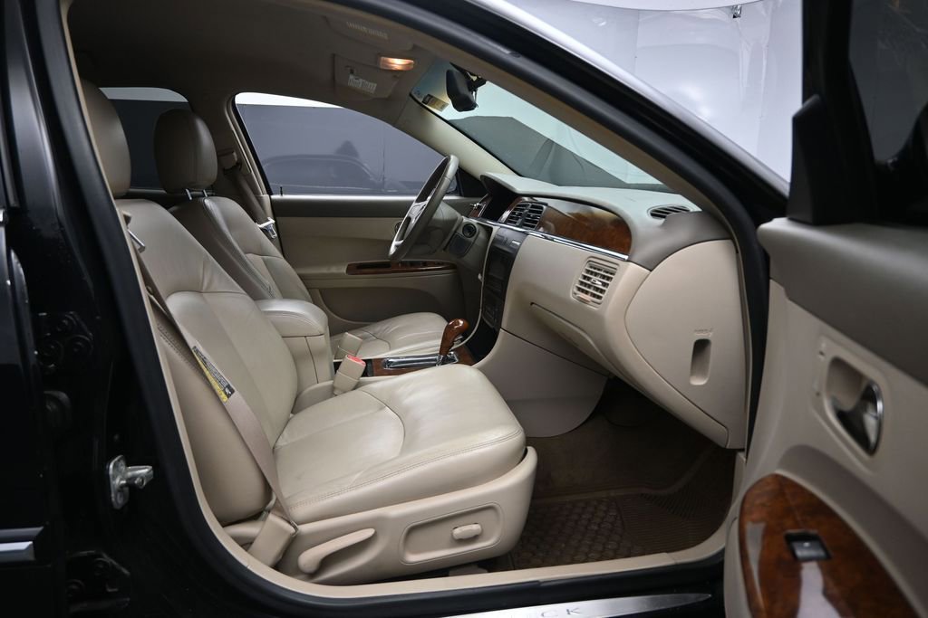 Used 2005 Buick LaCrosse CXL w/ Gold Convenience Package FWD image 23