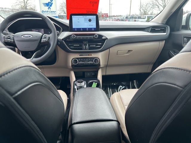 Used 2022 Ford Escape SEL image 13