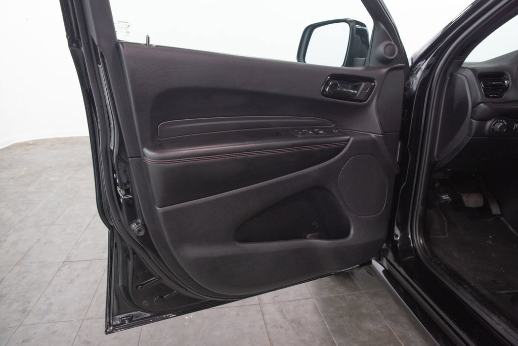 Used 2025 Dodge Durango GT AWD/4WD image 6