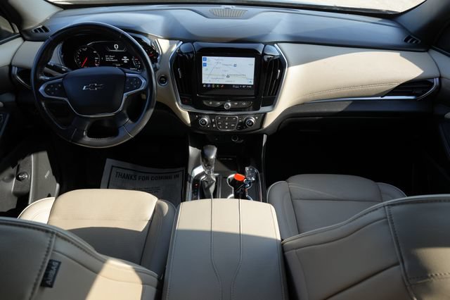 Used 2022 Chevrolet Traverse Premier FWD image 19