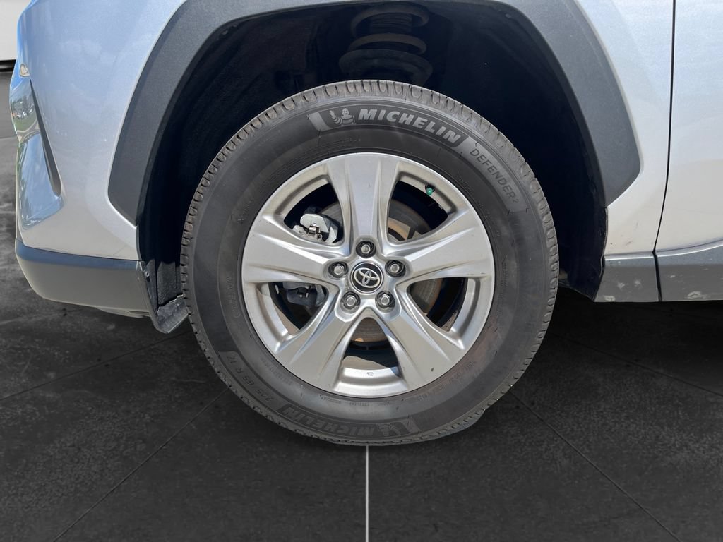 Used 2023 Toyota RAV4 XLE w/ Convenience Package AWD/4WD image 12